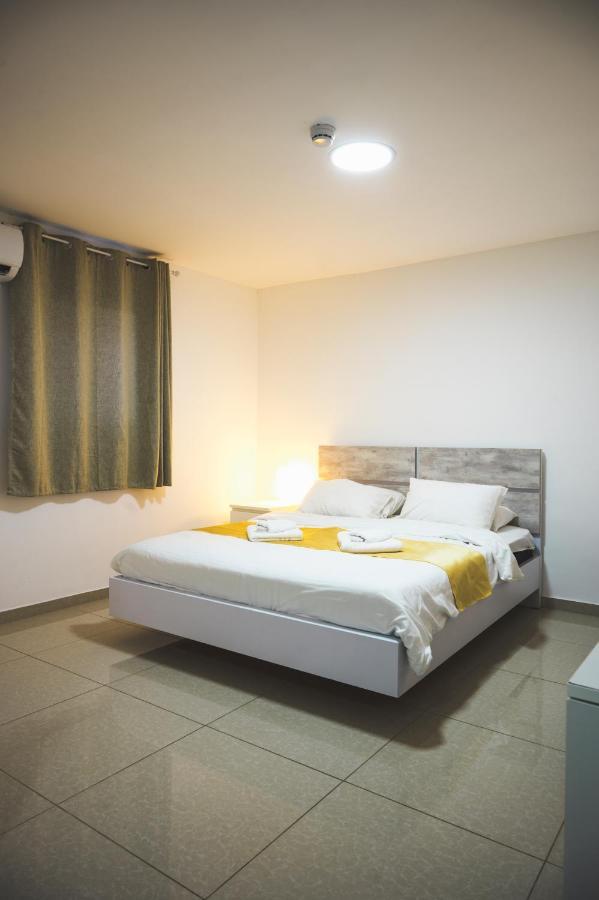 Agamim Hotel Ashkelon Exterior photo