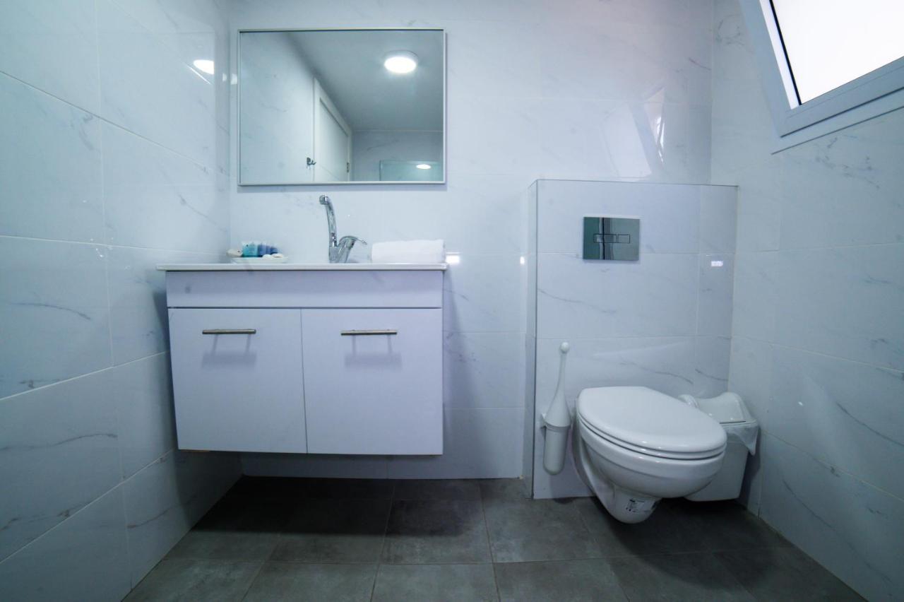 Agamim Hotel Ashkelon Exterior photo