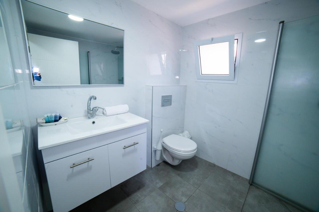 Agamim Hotel Ashkelon Exterior photo